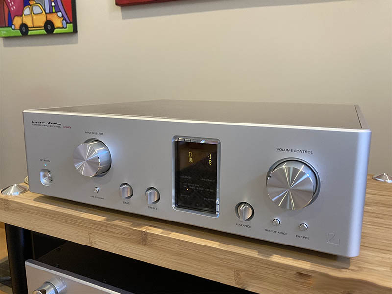 đặc điểm của Pre Amply Luxman C-900U